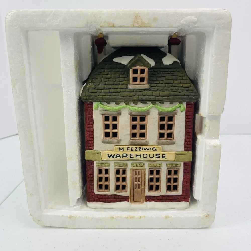 Dept 56 Dickens Village Series A Christmas Carol M Fezziwig Warehouse - Picture 8 of 16